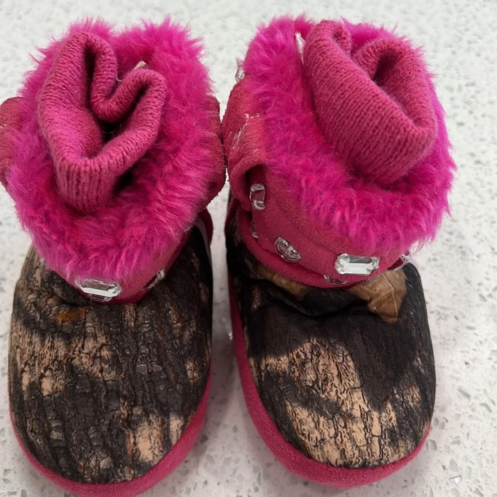 Blazin Roxx Mocassins Camo size 6-7